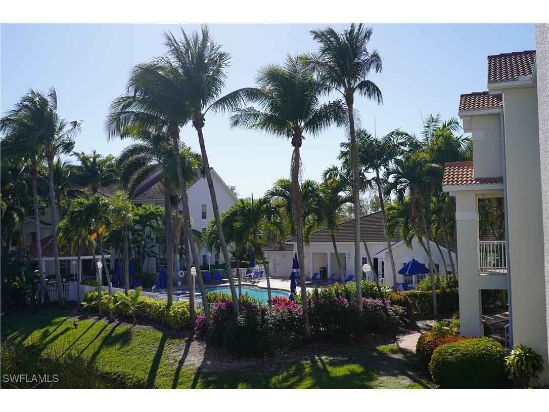 4720 Saint Croix Lane #136 Naples FL 34109 225071157 image1