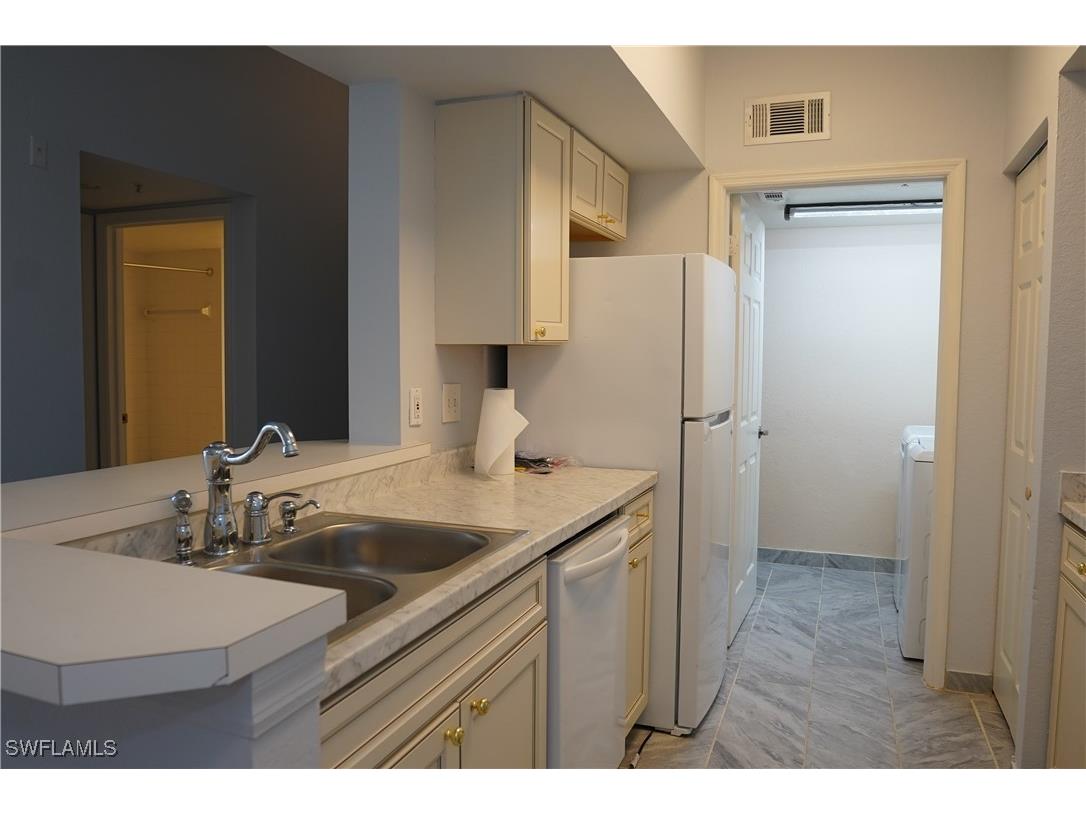 4720 Saint Croix Lane #136 Naples FL 34109 225071157 image6