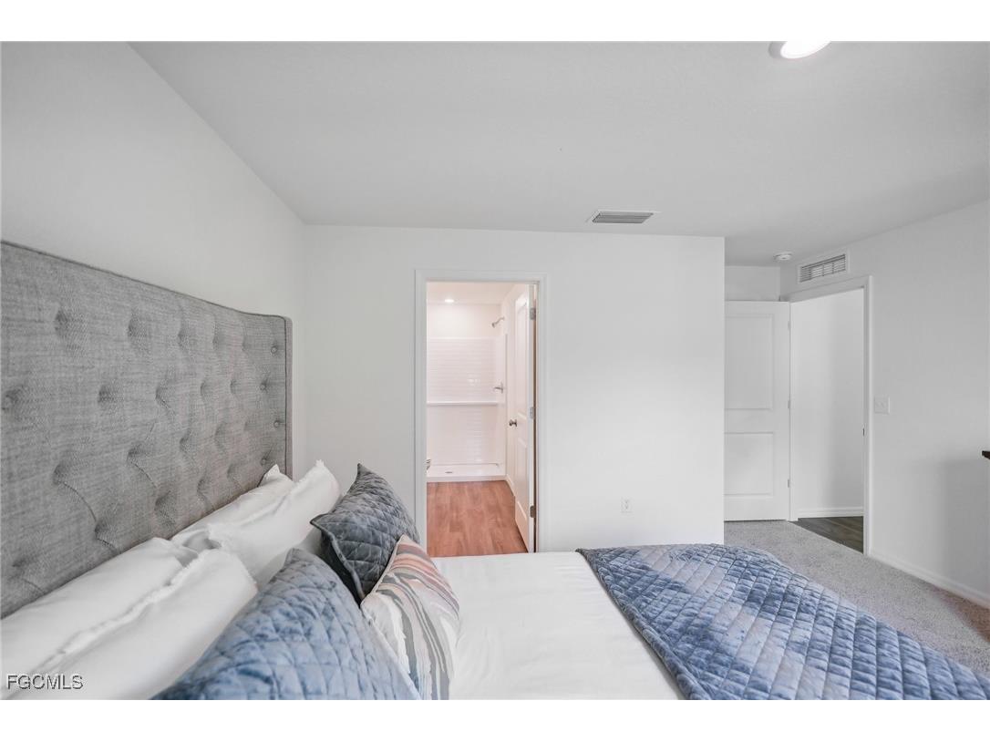 4721 NW 38th Place Cape Coral FL 33993 2025000027 image25