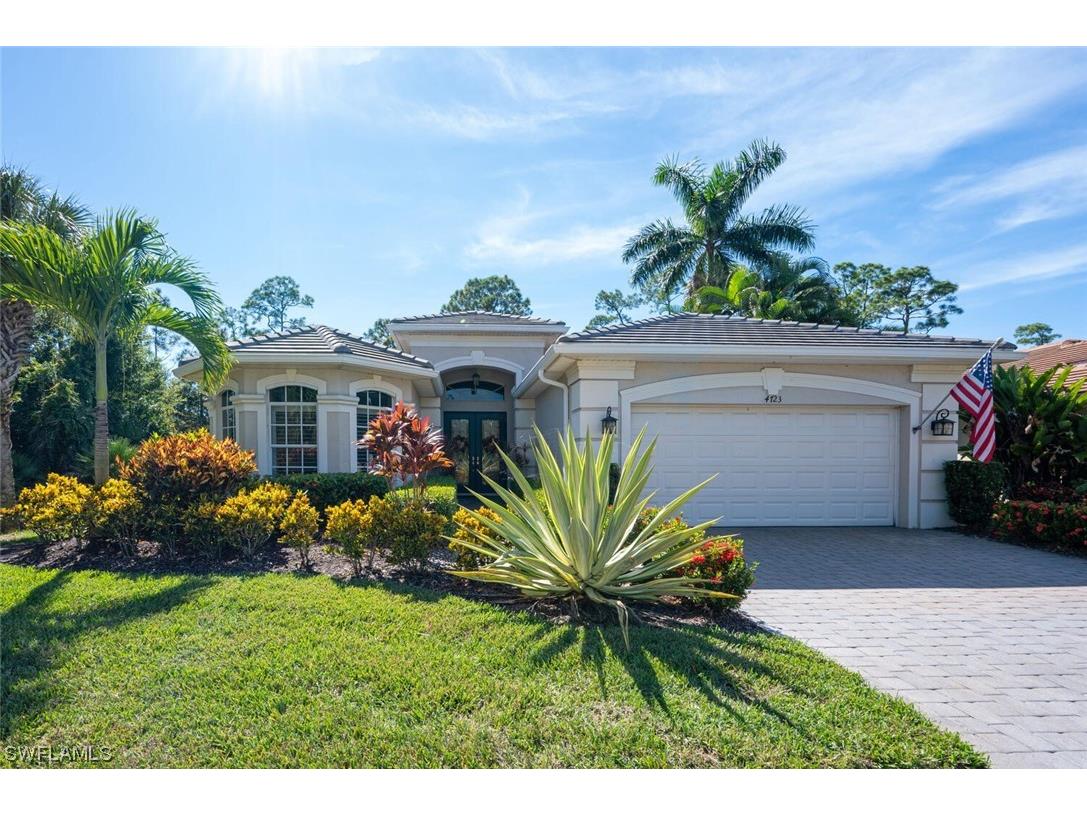 4723 Cerromar Drive Naples FL 34112 223076074 image1