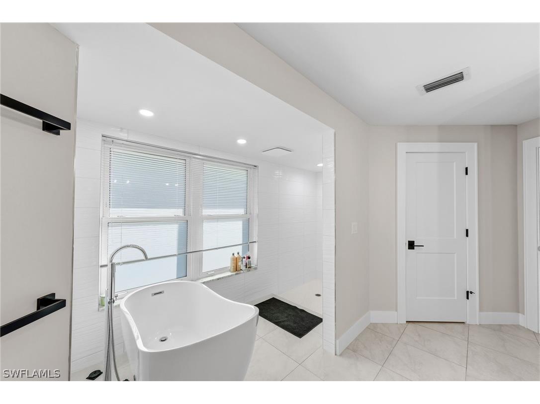 4724 Riverside Drive Estero FL 33928 226011237 image18