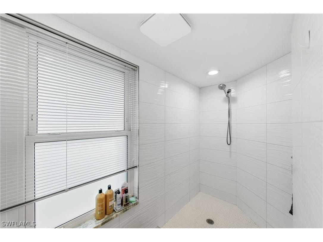 4724 Riverside Drive Estero FL 33928 226011237 image19