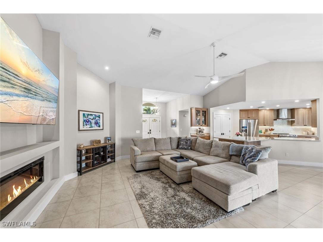 4724 Riverside Drive Estero FL 33928 226011237 image7