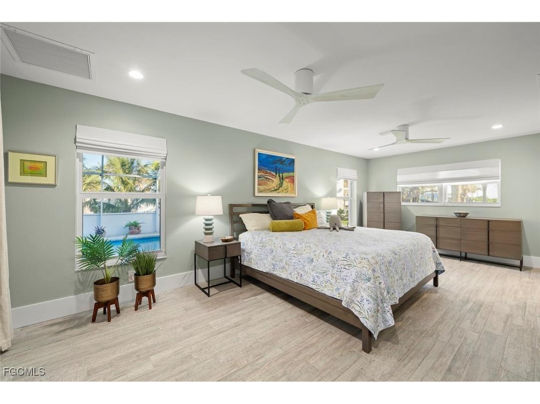 4724 Rue Belle Mer Sanibel FL 33957 2025005232 image21