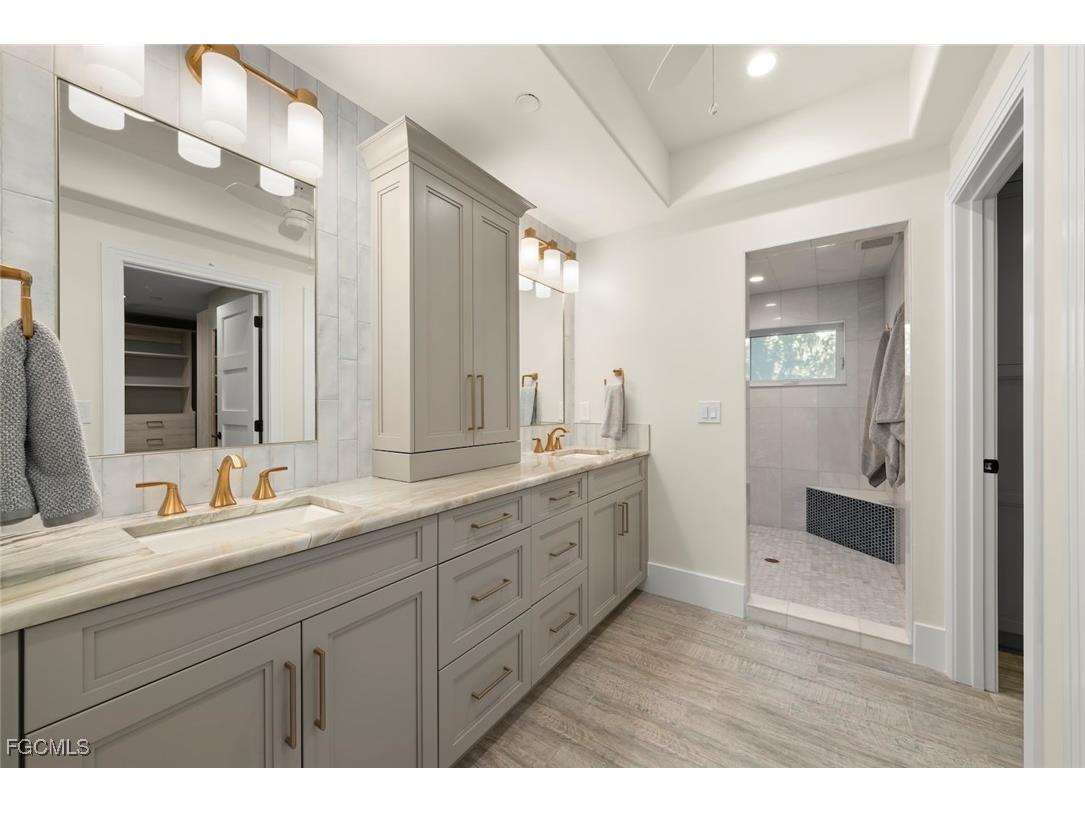 4724 Rue Belle Mer Sanibel FL 33957 2025005232 image22