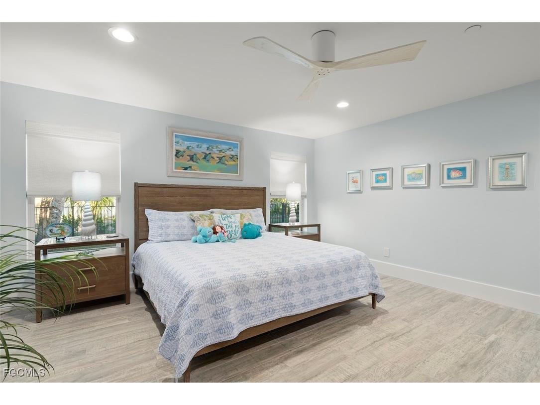 4724 Rue Belle Mer Sanibel FL 33957 2025005232 image27