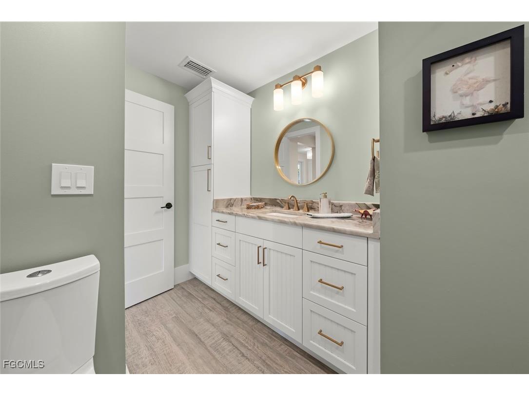 4724 Rue Belle Mer Sanibel FL 33957 2025005232 image32