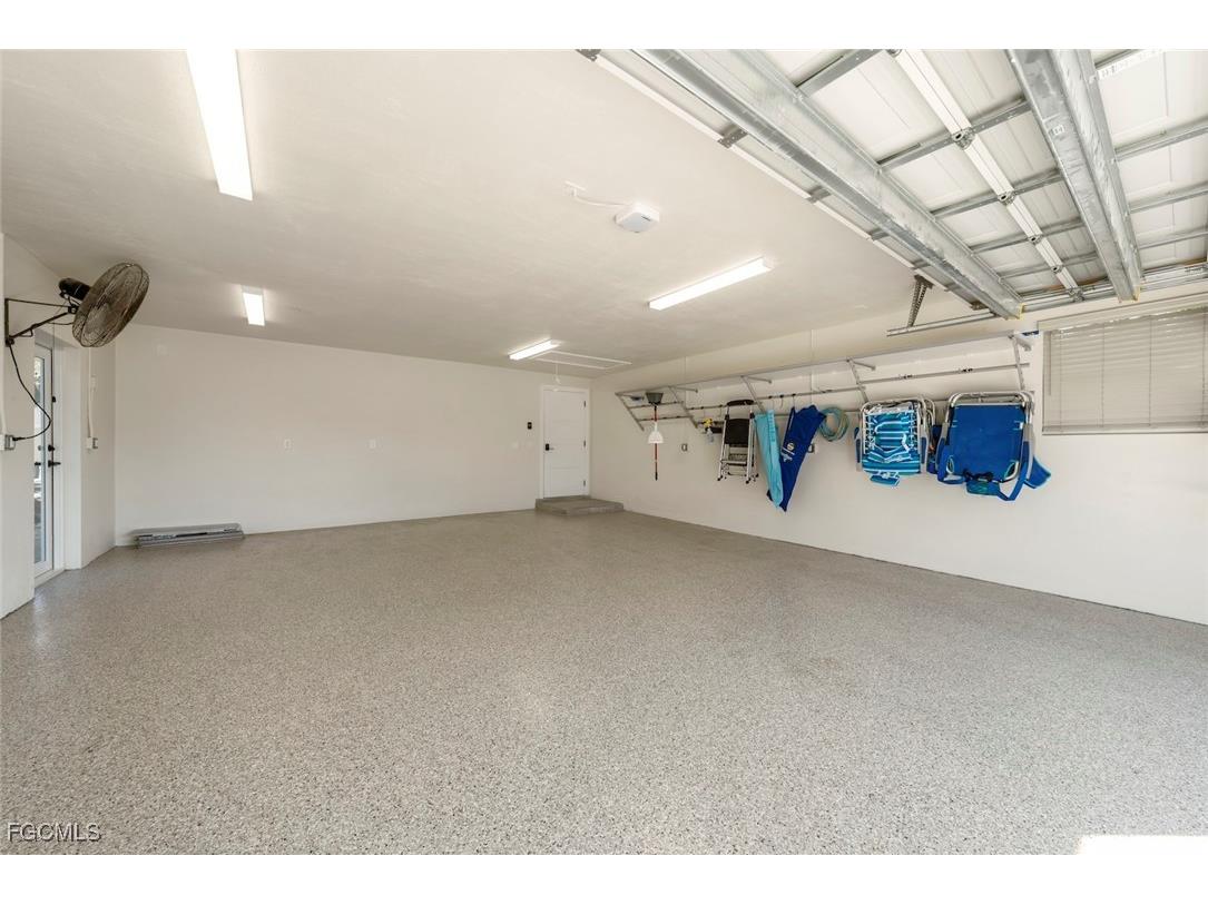 4724 Rue Belle Mer Sanibel FL 33957 2025005232 image40