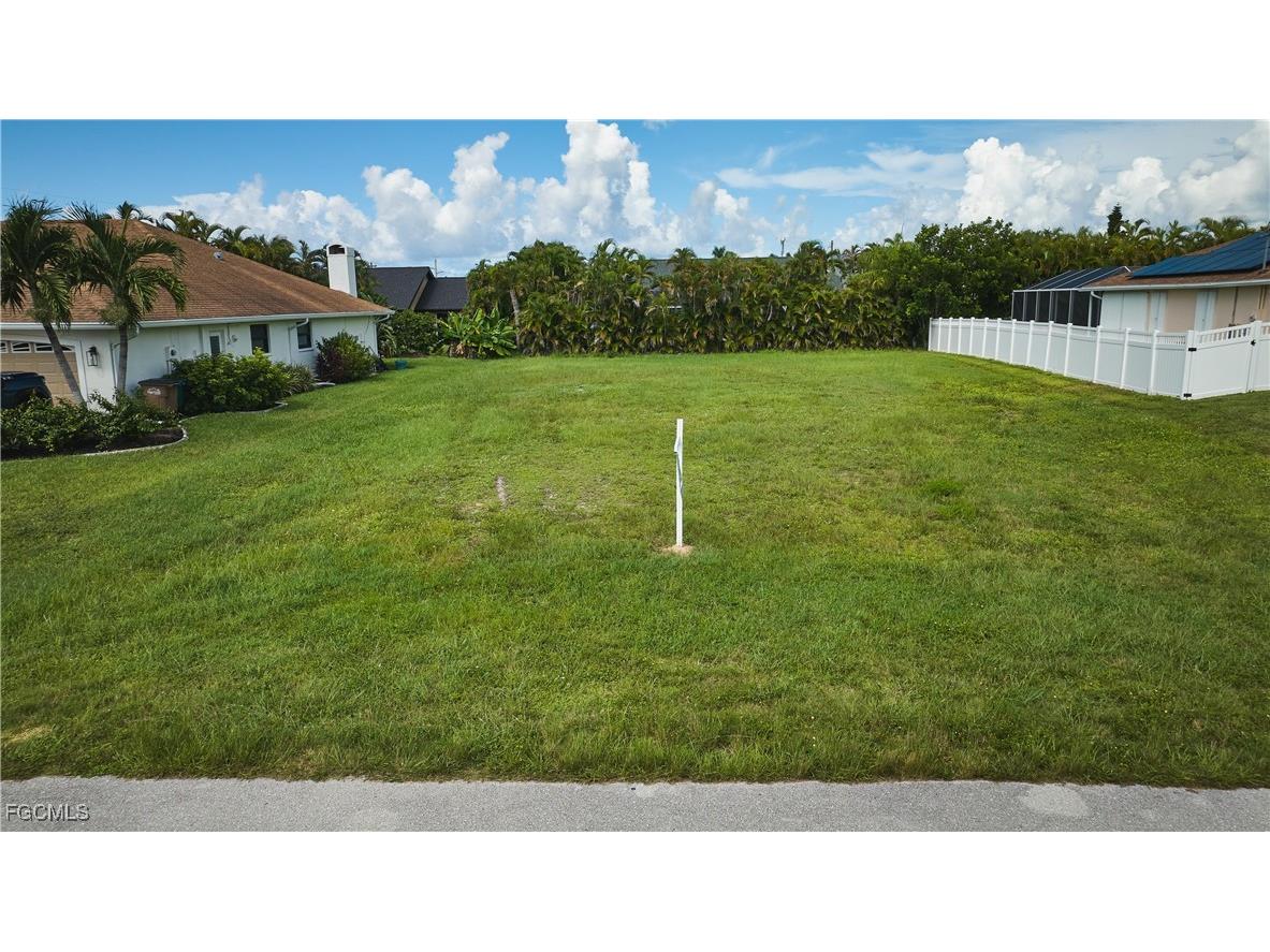 4724 SW 23rd Avenue Cape Coral FL 33914 2025008960 image19