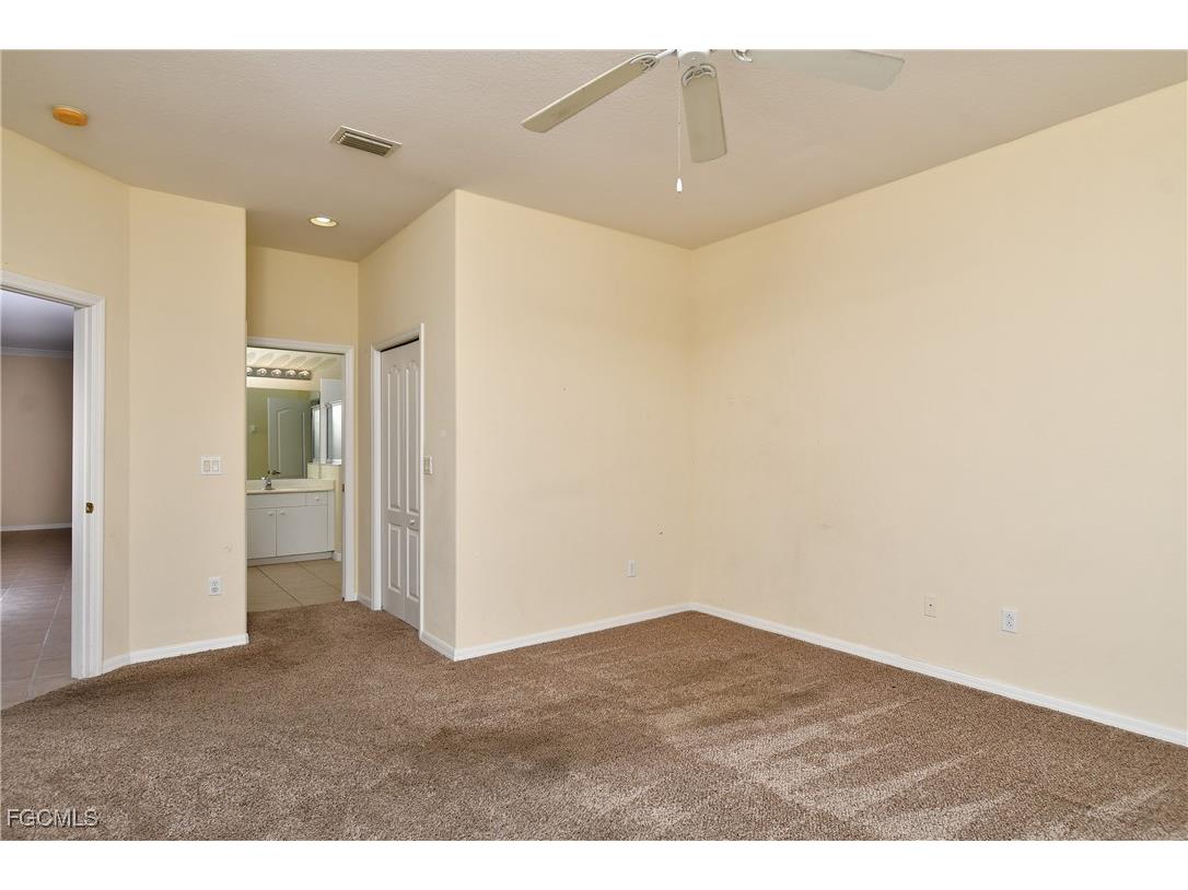 4725 Fairloop Run Lehigh Acres FL 33973 2025019427 image24