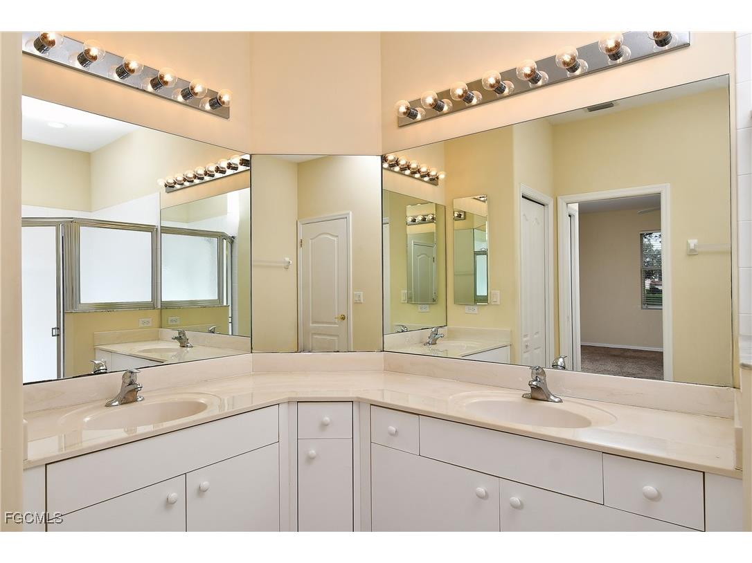 4725 Fairloop Run Lehigh Acres FL 33973 2025019427 image25