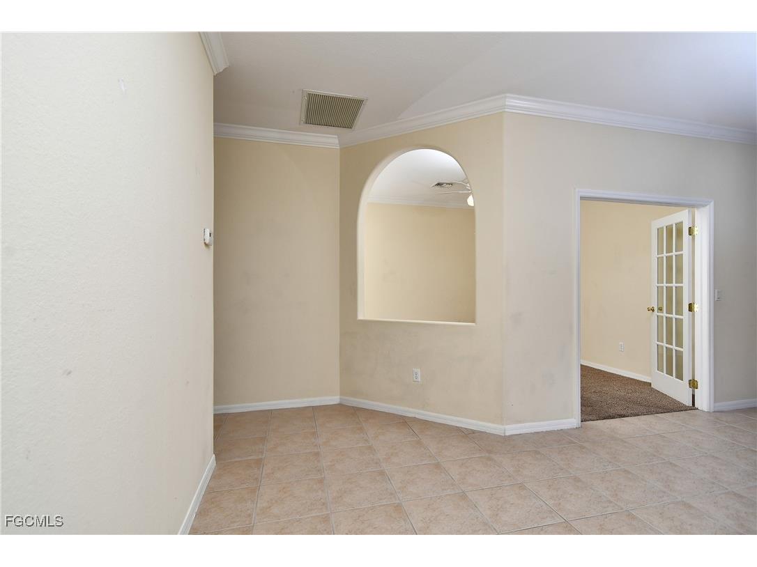 4725 Fairloop Run Lehigh Acres FL 33973 2025019427 image4