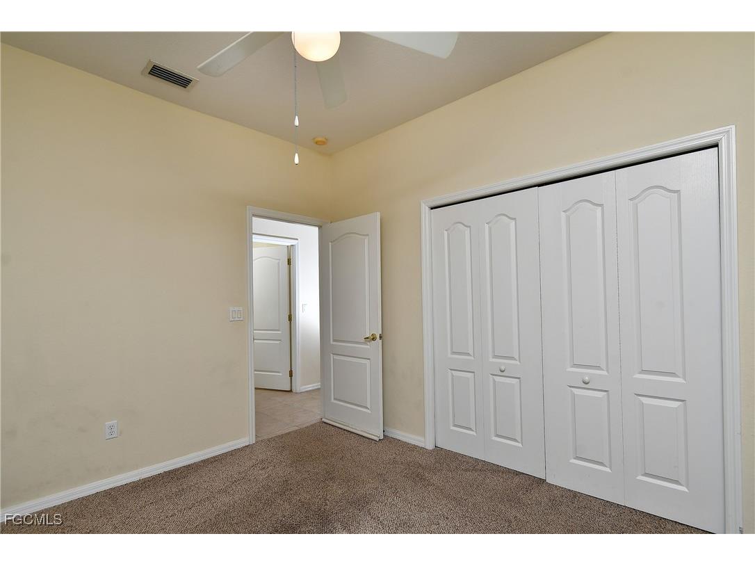 4725 Fairloop Run Lehigh Acres FL 33973 2025019427 image7