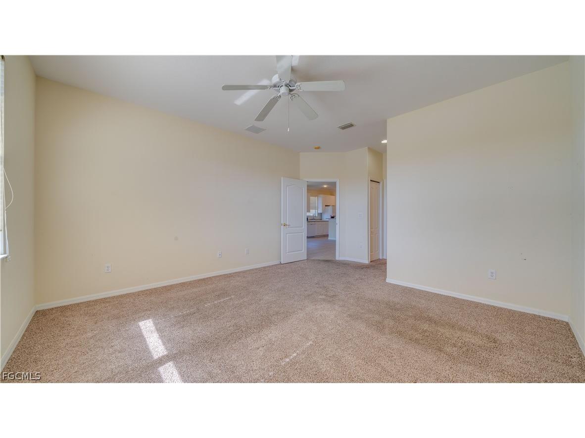 4725 Fairloop Run Lehigh Acres FL 33973 2026008223 image18