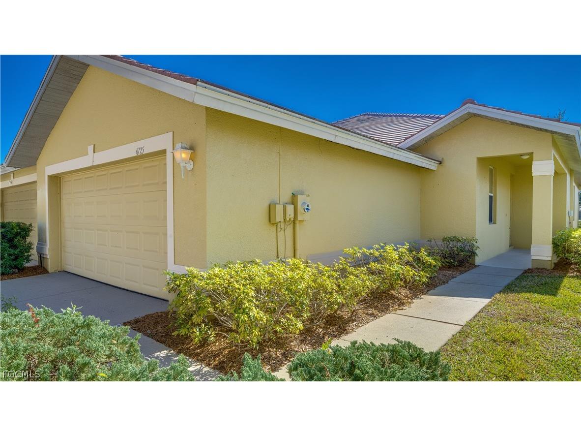 4725 Fairloop Run Lehigh Acres FL 33973 2026008223 image4