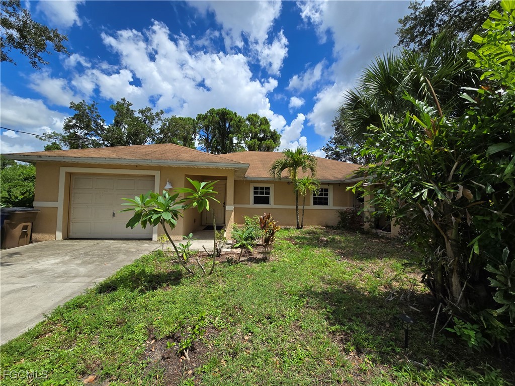 4726-4728 14th Street SW Lehigh Acres FL 33973 2025005835 image2