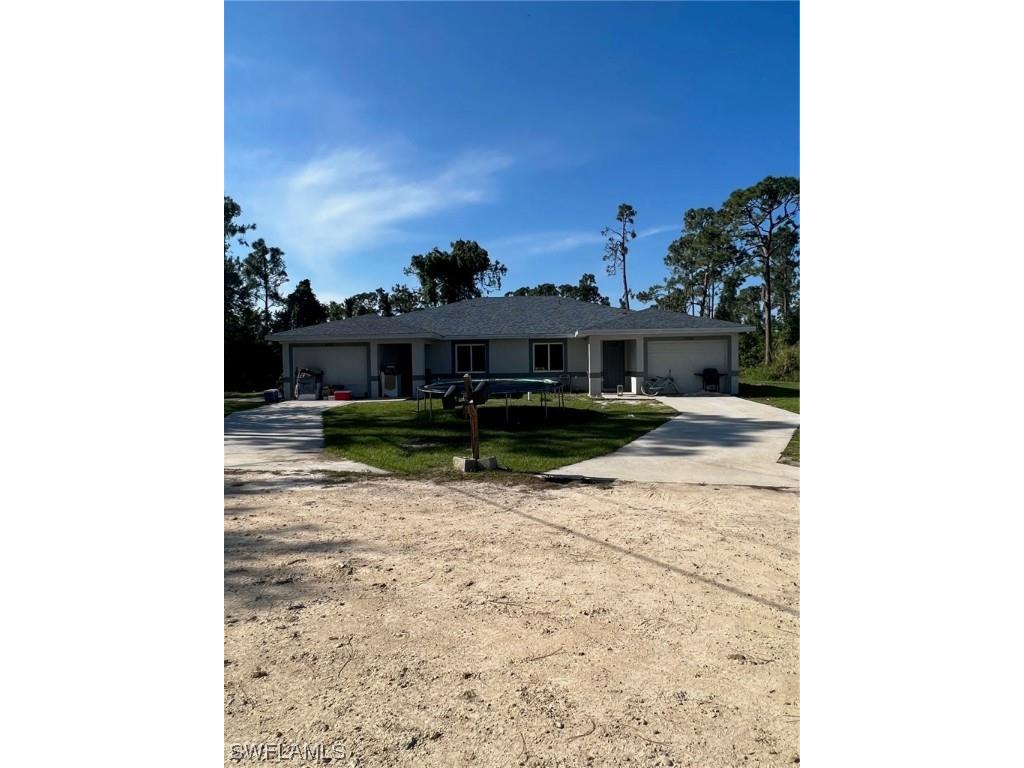 4727 Golfview Court Lehigh Acres FL 33973 223029288 image1