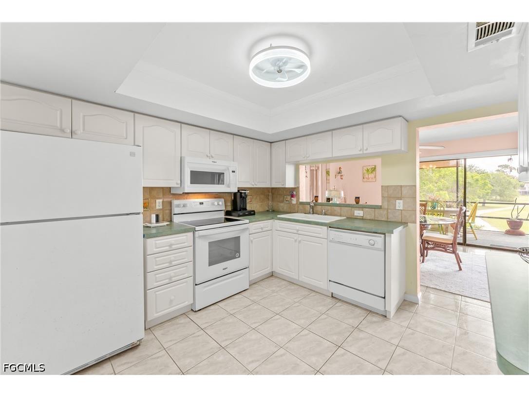 4728 Orange Grove Boulevard #10 North Fort Myers FL 33903 2026016584 image16