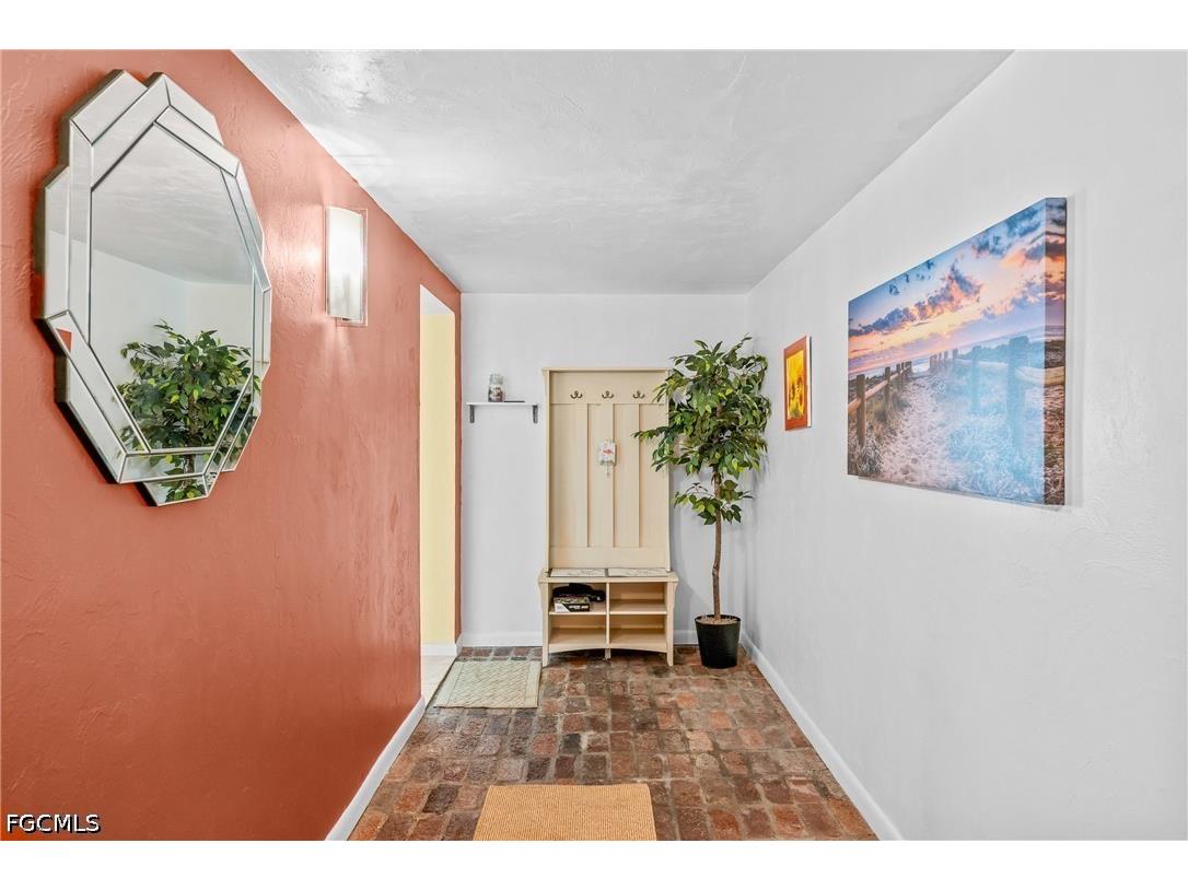 4728 Orange Grove Boulevard #10 North Fort Myers FL 33903 2026016584 image5
