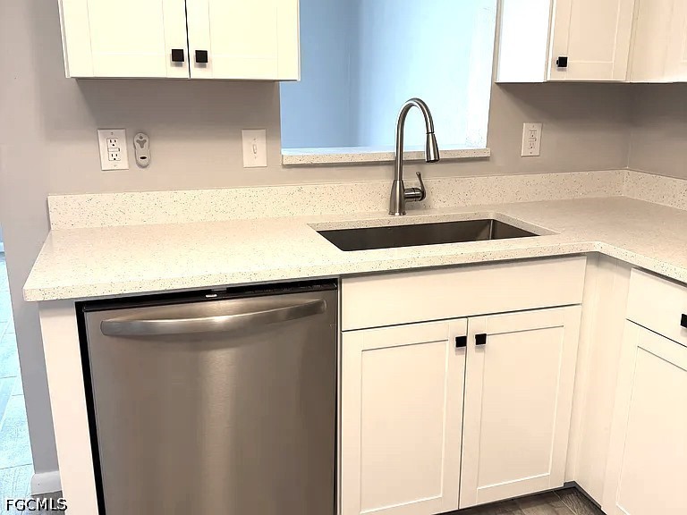 4728 Orange Grove Boulevard #12 North Fort Myers FL 33903 2026019601 image4