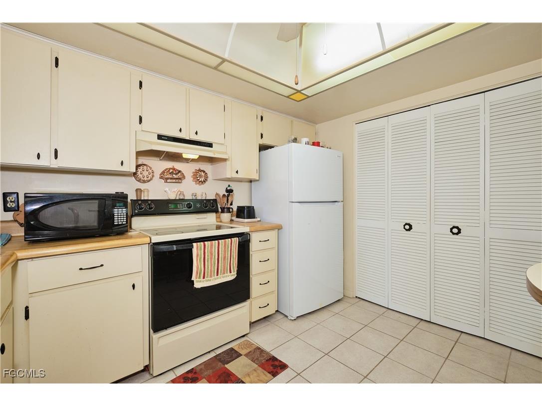 4728 Orange Grove Boulevard #3 North Fort Myers FL 33903 2025007963 image13