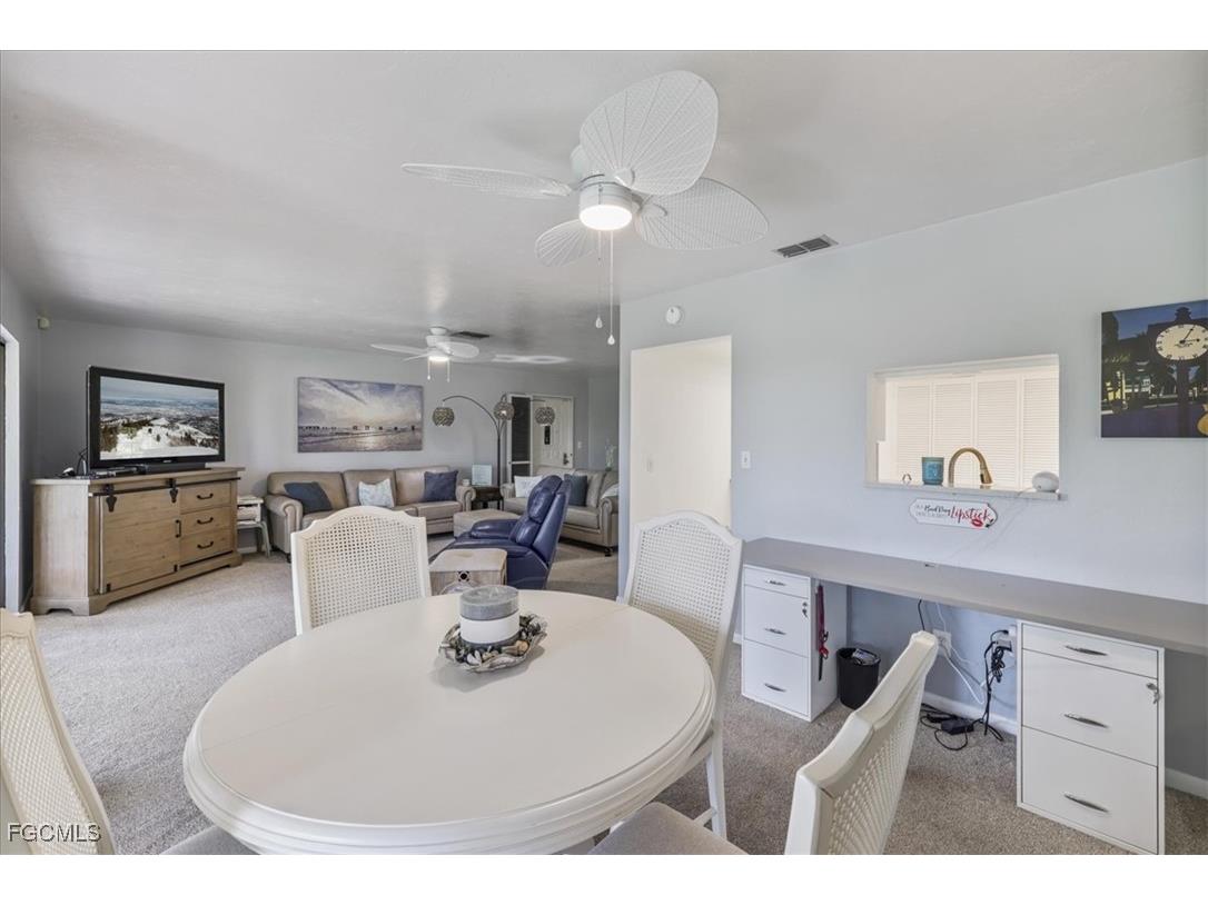 4728 Orange Grove Boulevard #8 North Fort Myers FL 33903 2025011069 image10