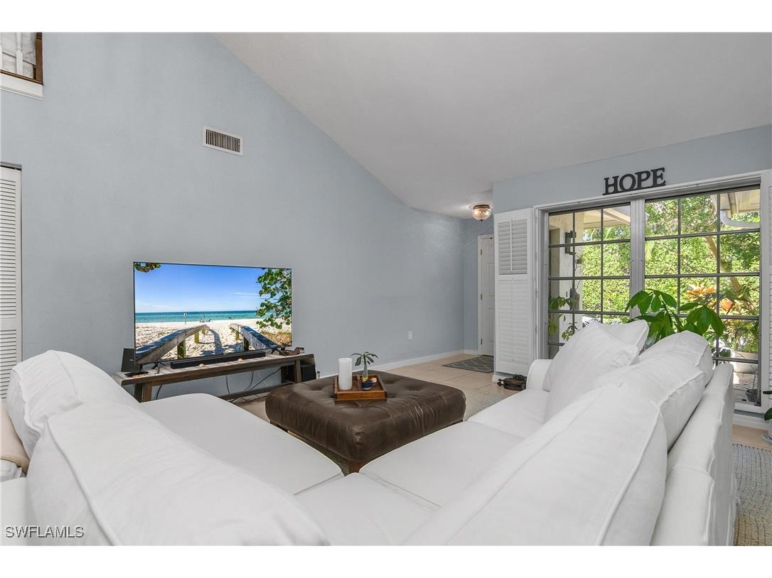 4728 West Boulevard #N8 Naples FL 34103 225072692 image6