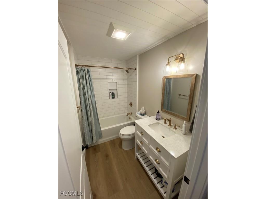 4729 Spring Creek Drive Bonita Springs FL 34134 2025026344 image12