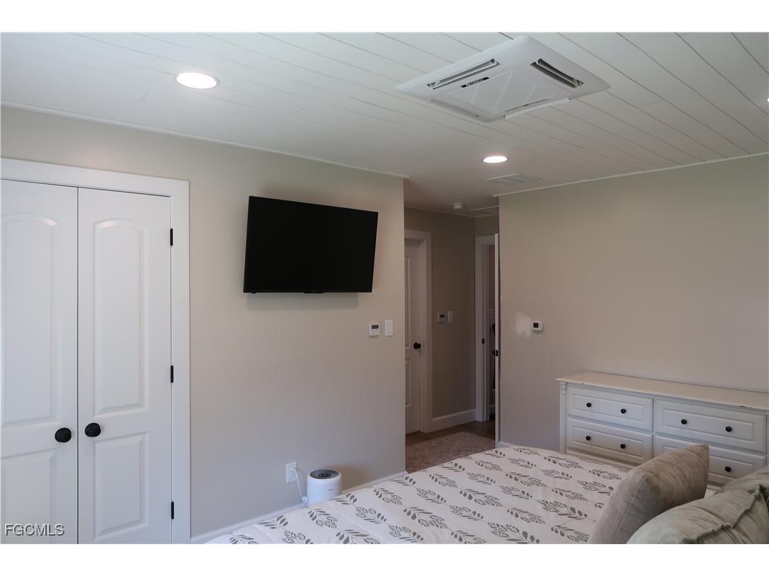 4729 Spring Creek Drive Bonita Springs FL 34134 2025026344 image13