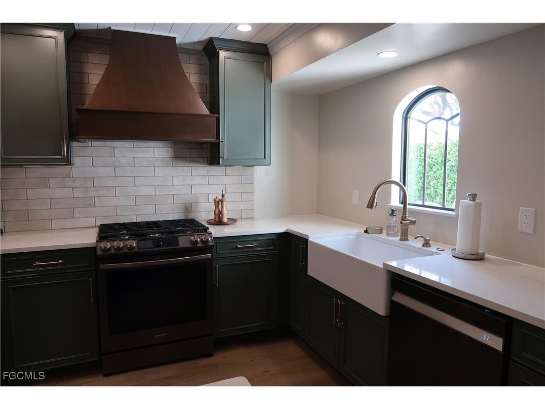 4729 Spring Creek Drive Bonita Springs FL 34134 2025026344 image9