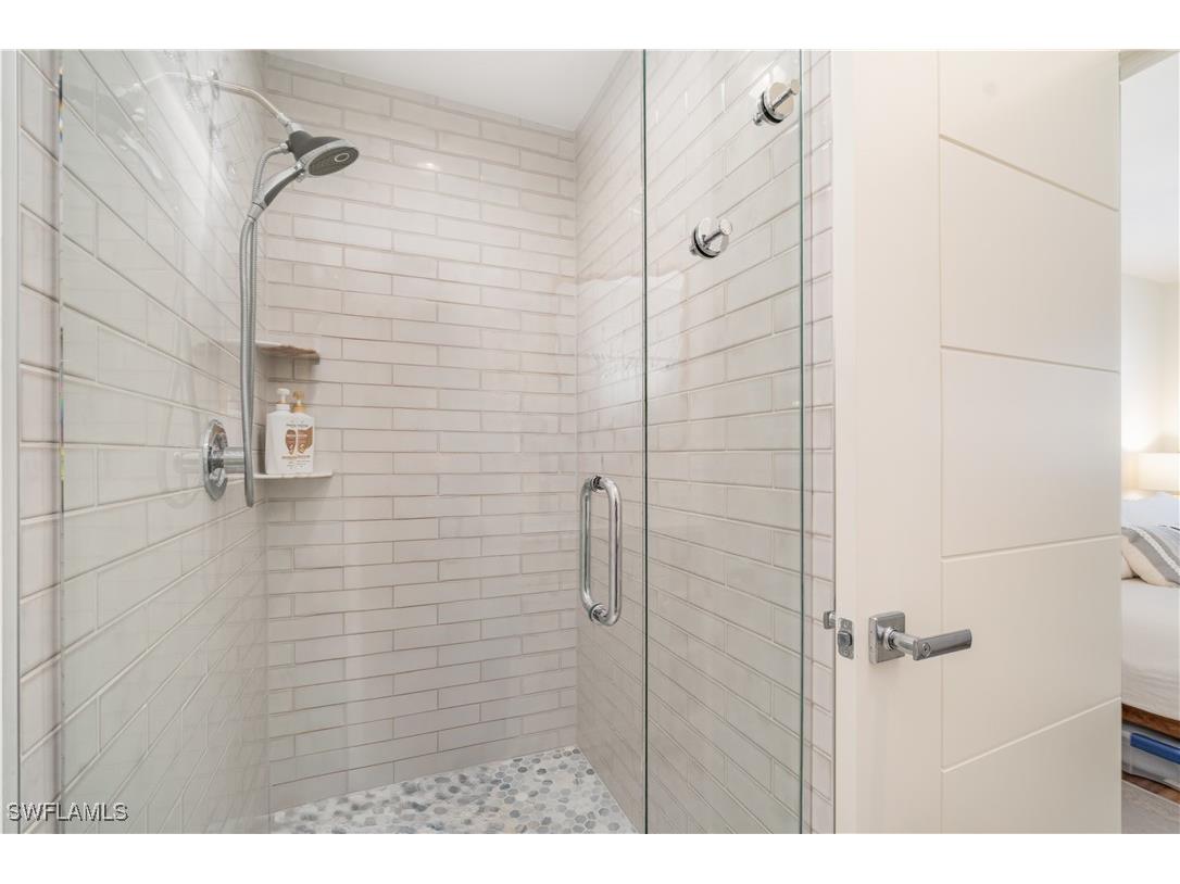 473 12th Avenue S #B11 Naples FL 34102 225078297 image11