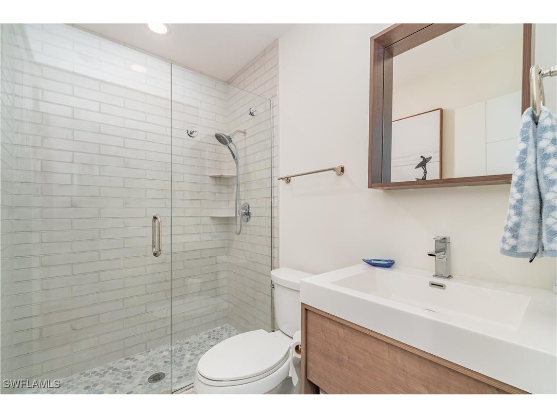 473 12th Avenue S #B11 Naples FL 34102 225078297 image13