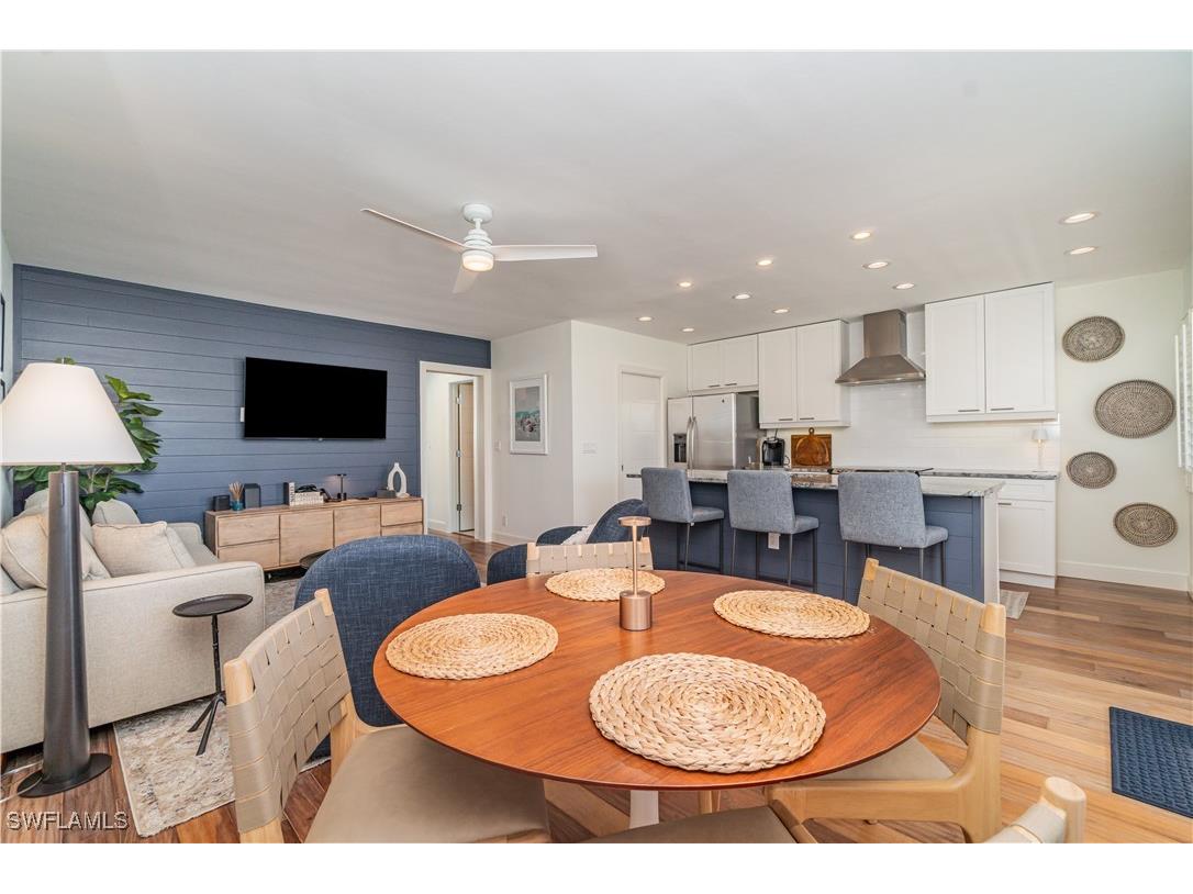 473 12th Avenue S #B11 Naples FL 34102 225078297 image8