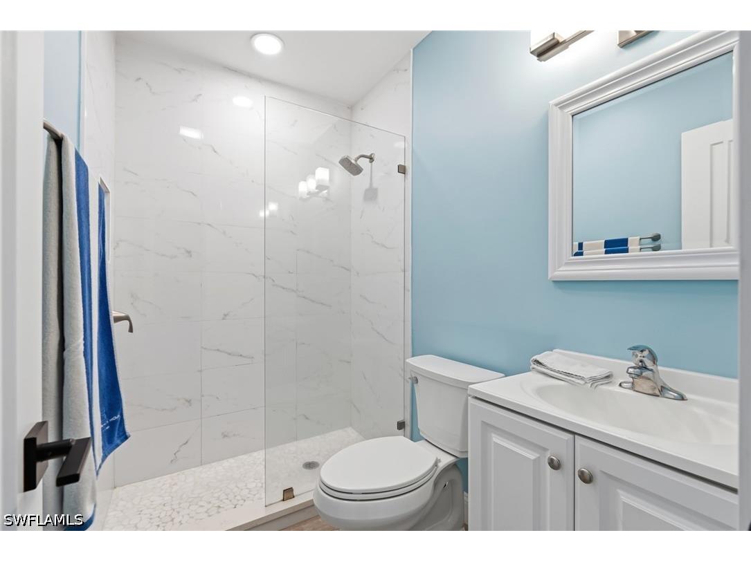473 12th Avenue S #B2 Naples FL 34102 225083167 image15
