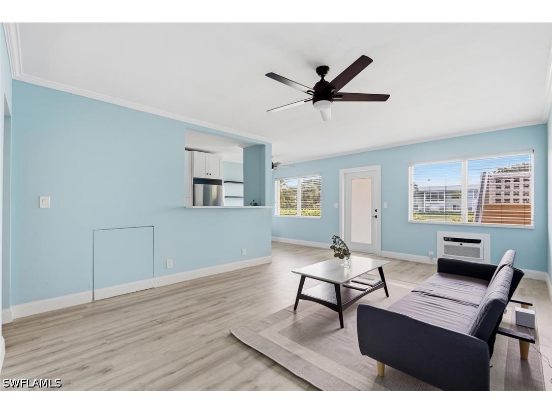 473 12th Avenue S #B2 Naples FL 34102 225083167 image4