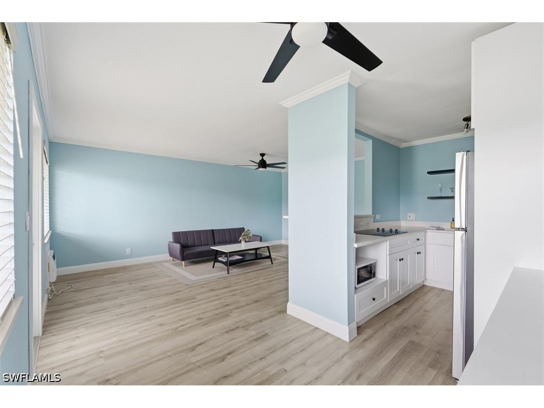 473 12th Avenue S #B2 Naples FL 34102 225083167 image9