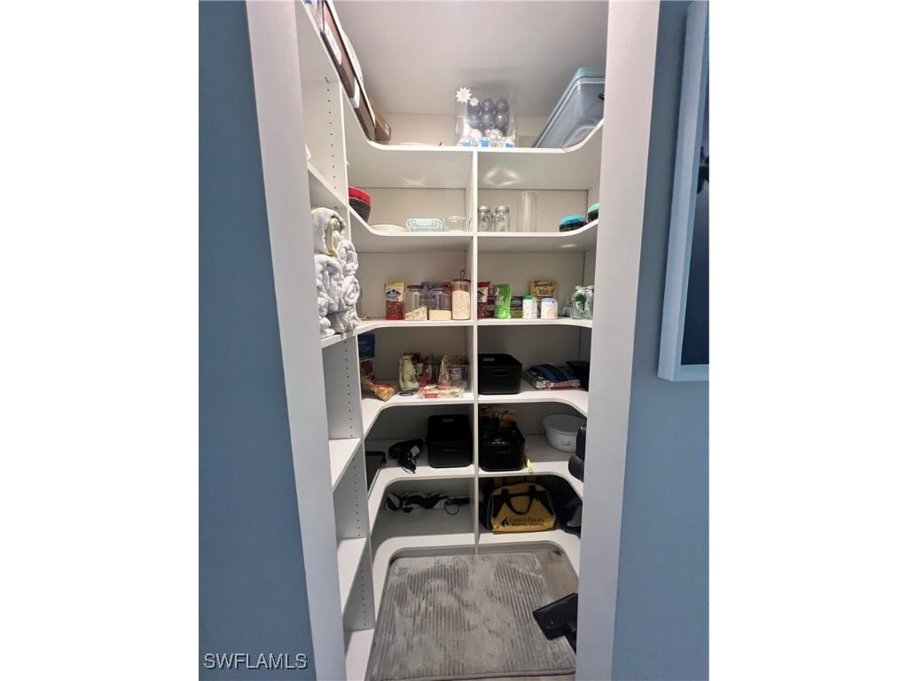 473 12th Avenue S #B6 Naples FL 34102 226002118 image5