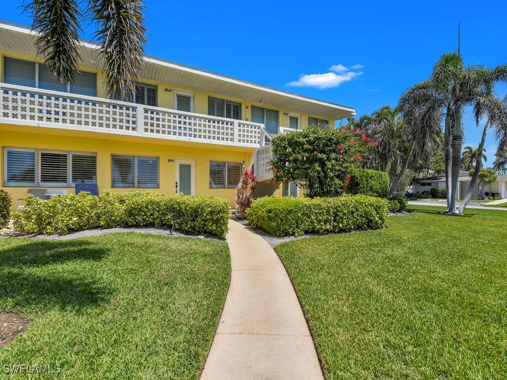 473 12th Avenue S #B8 Naples FL 34102 225036727 image3