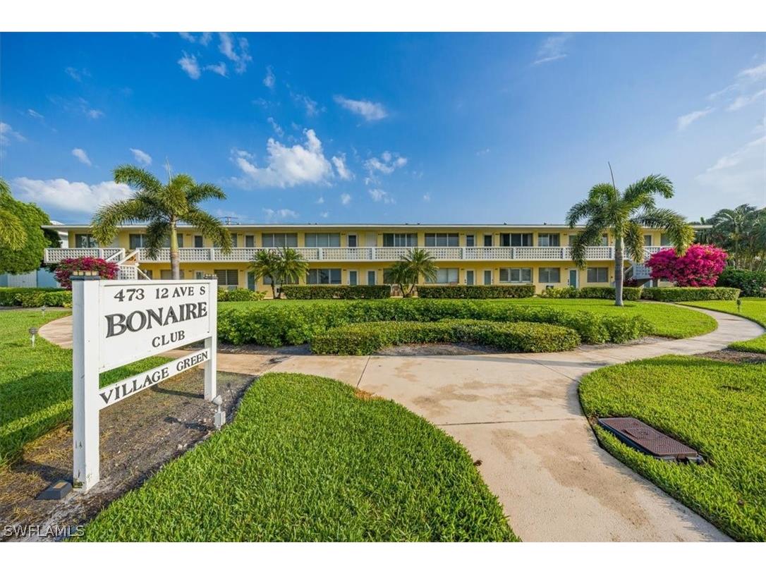 473 12th Avenue S #B9 Naples FL 34102 224028047 image1