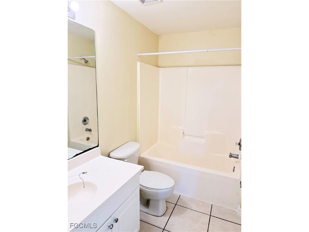 4731 24th Street SW Lehigh Acres FL 33973 2025022689 image8