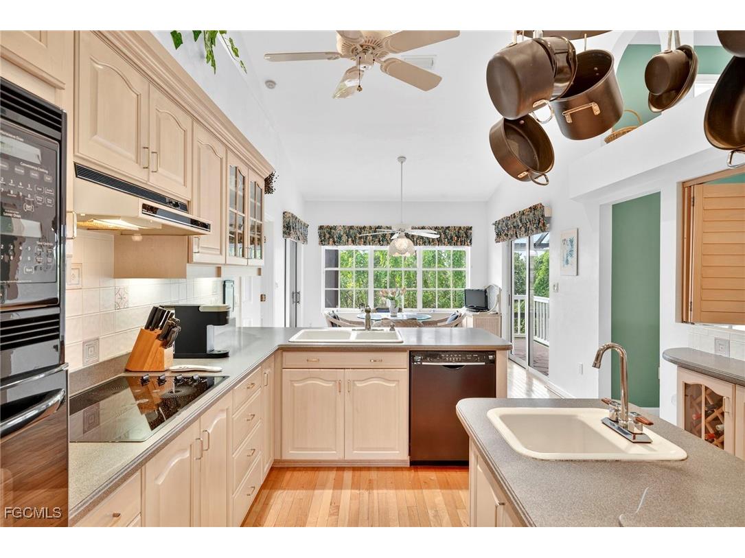 4731 Ruelle Sanibel FL 33957 2025014026 image12