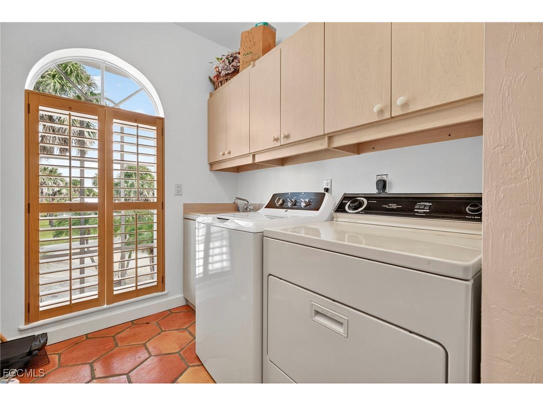 4731 Ruelle Sanibel FL 33957 2025014026 image15