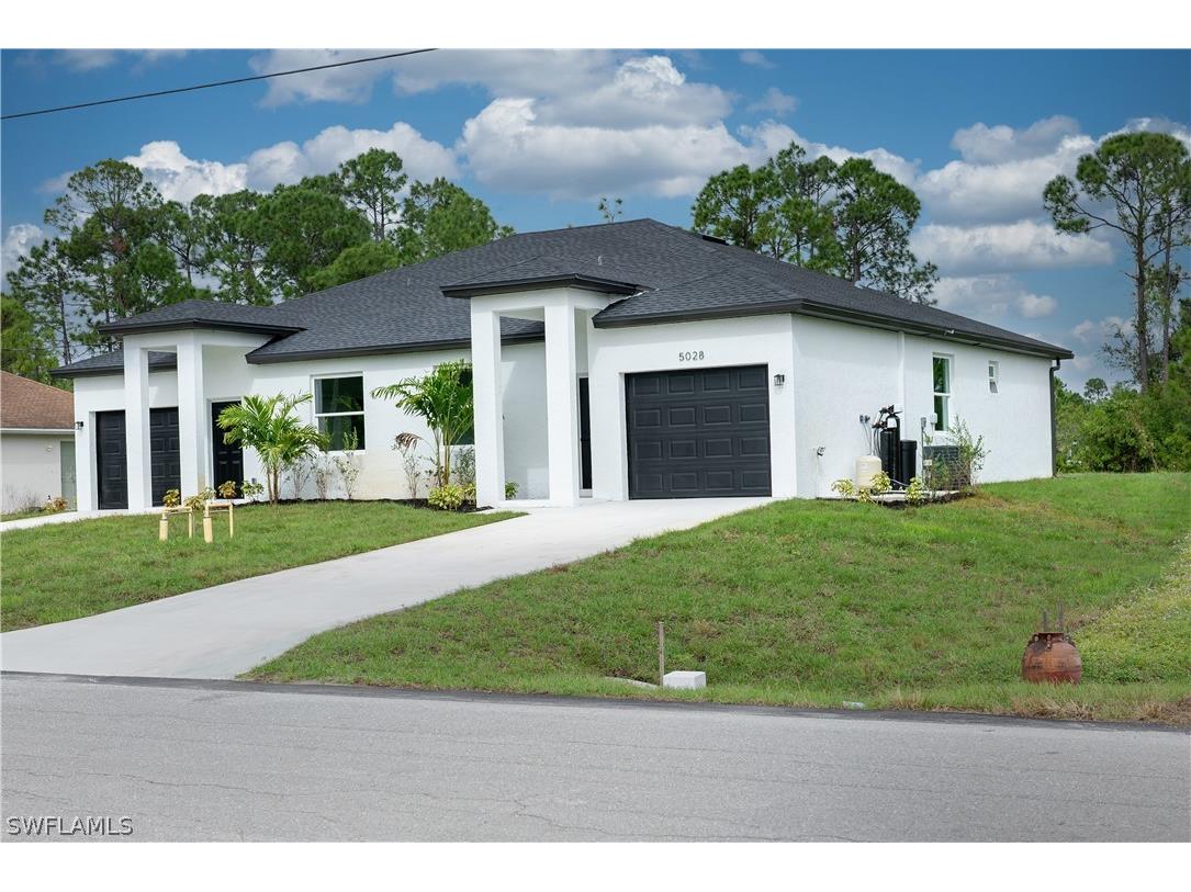4732-4734 Golfview Court Lehigh Acres FL 33973 224035434 image1