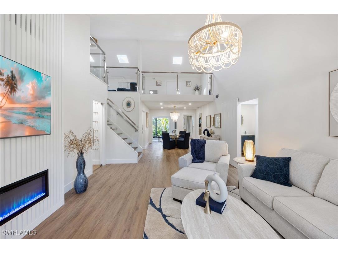 4732 West Boulevard #E5 Naples FL 34103 225011864 image1