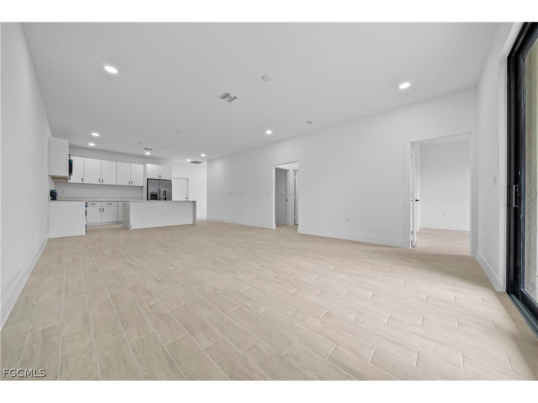 4733-4735 27th Street SW Lehigh Acres FL 33973 2026013449 image3