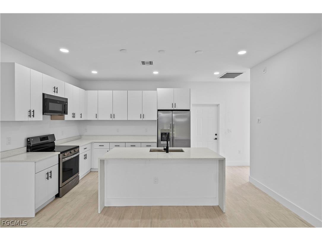 4733-4735 27th Street SW Lehigh Acres FL 33973 2026013449 image7