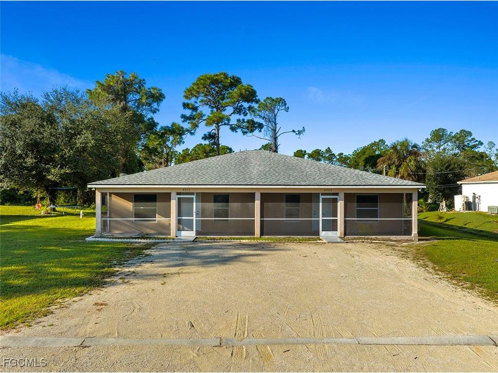 4733-4735 30th Street SW Lehigh Acres FL 33973 2026005276 image1