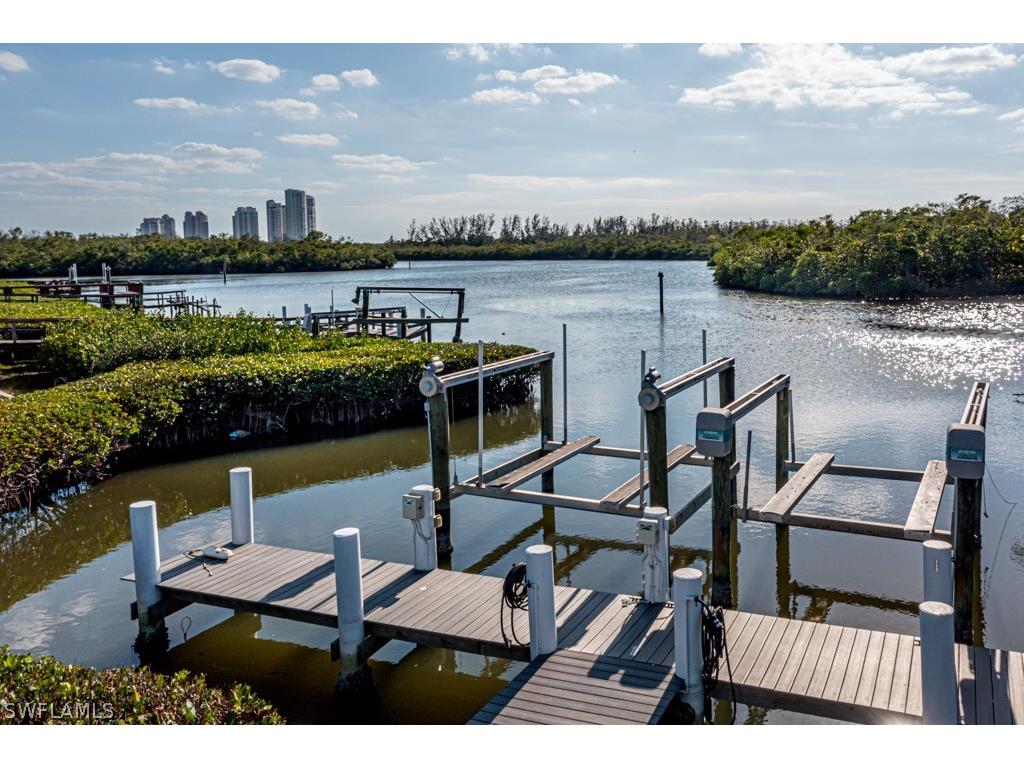 4733 Tahiti Drive Bonita Springs FL 34134 223009804 image1