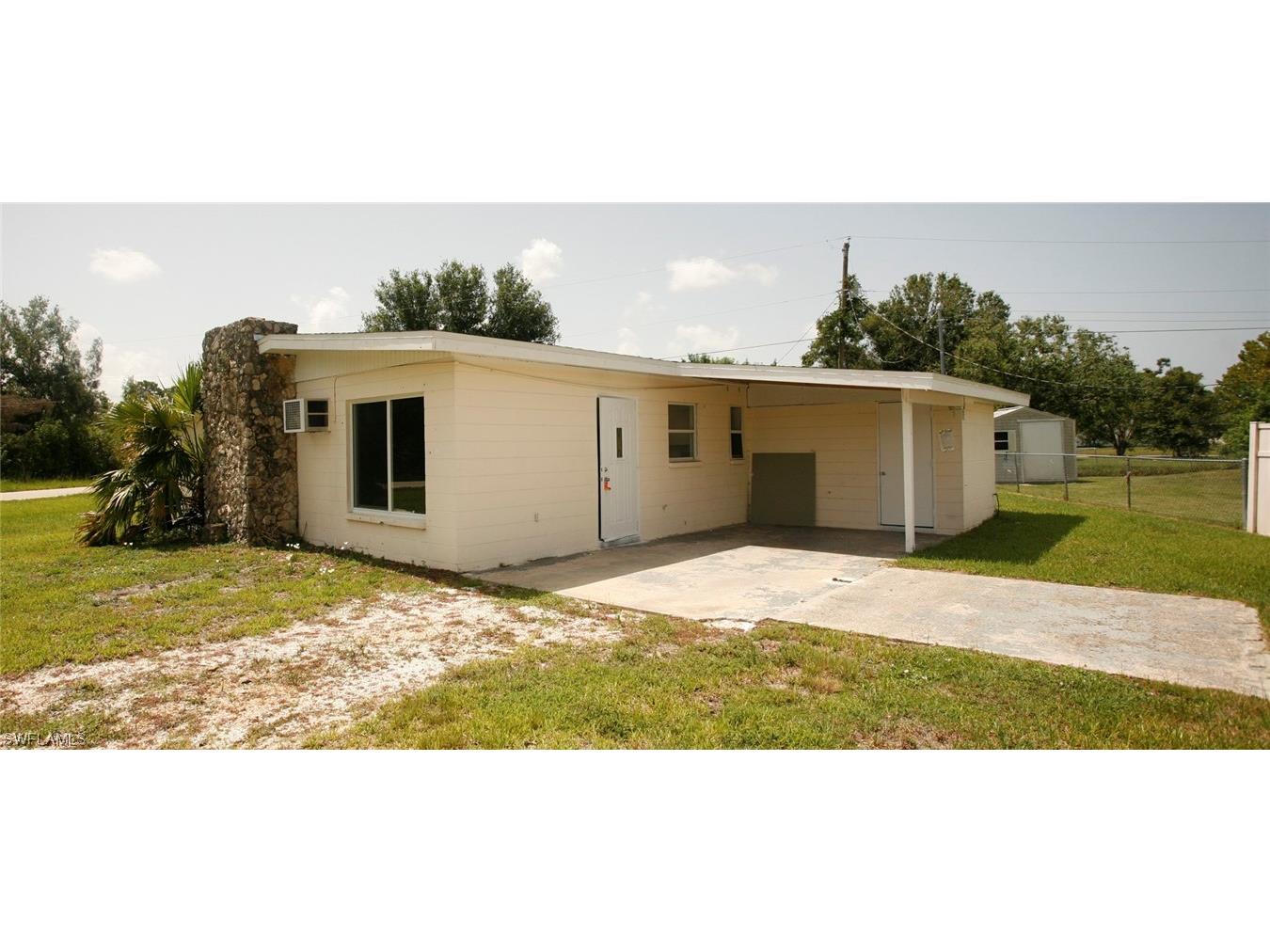 4733 Westwood Drive Punta Gorda FL 33982 223053857 image1