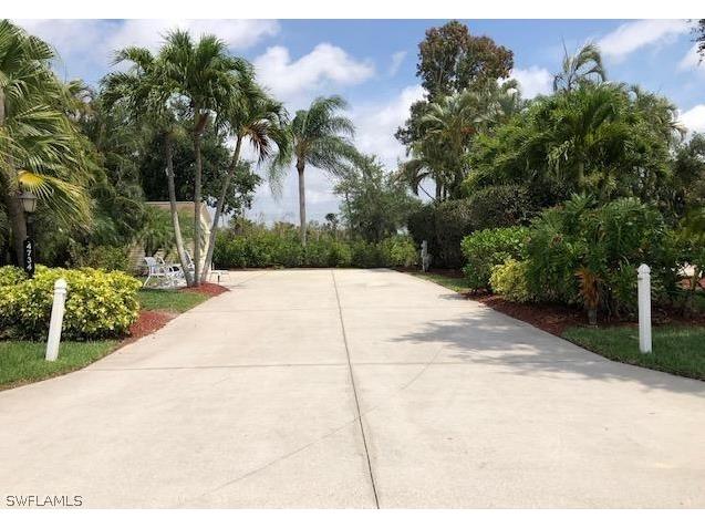 4734 Southern Breeze Drive Naples FL 34114 224054284 image1